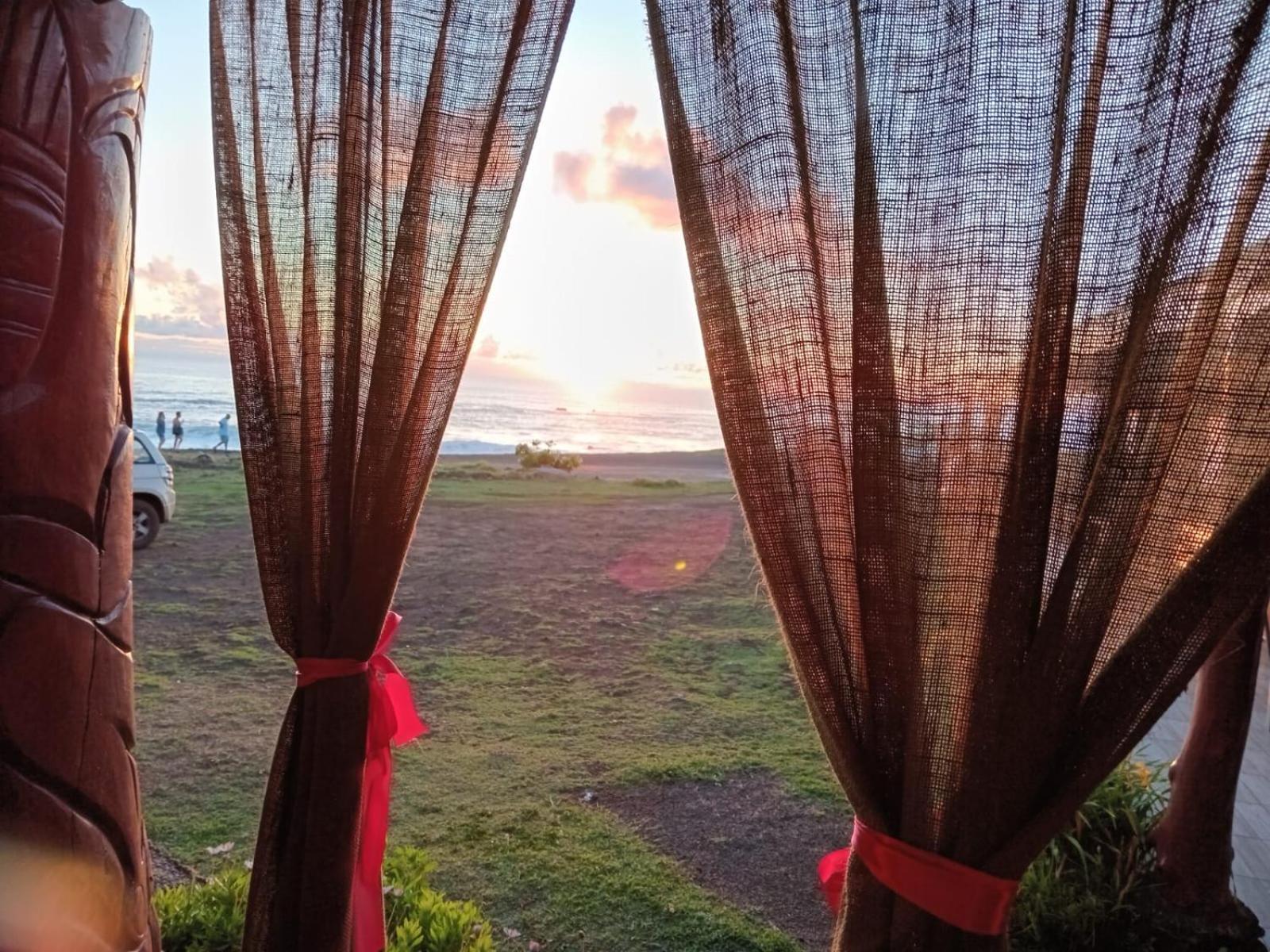 Cabanas & Hostal Tojika Hanga Roa Kültér fotó