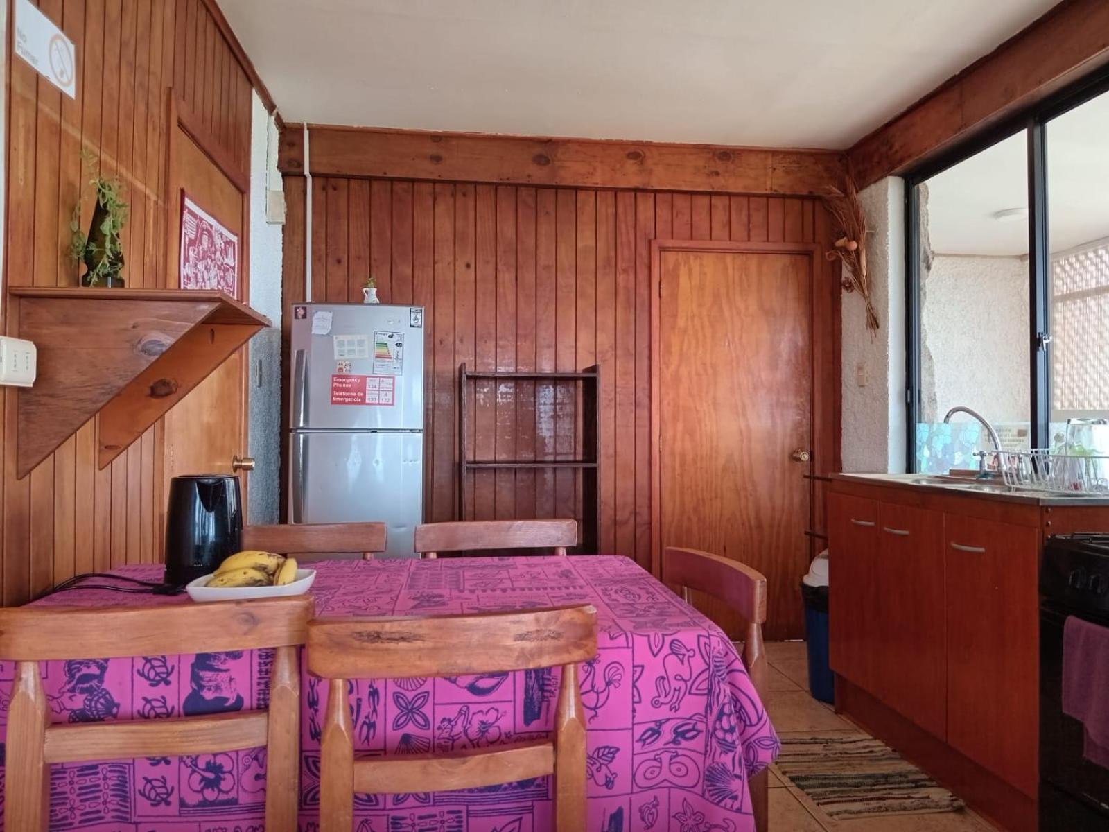 Cabanas & Hostal Tojika Hanga Roa Kültér fotó