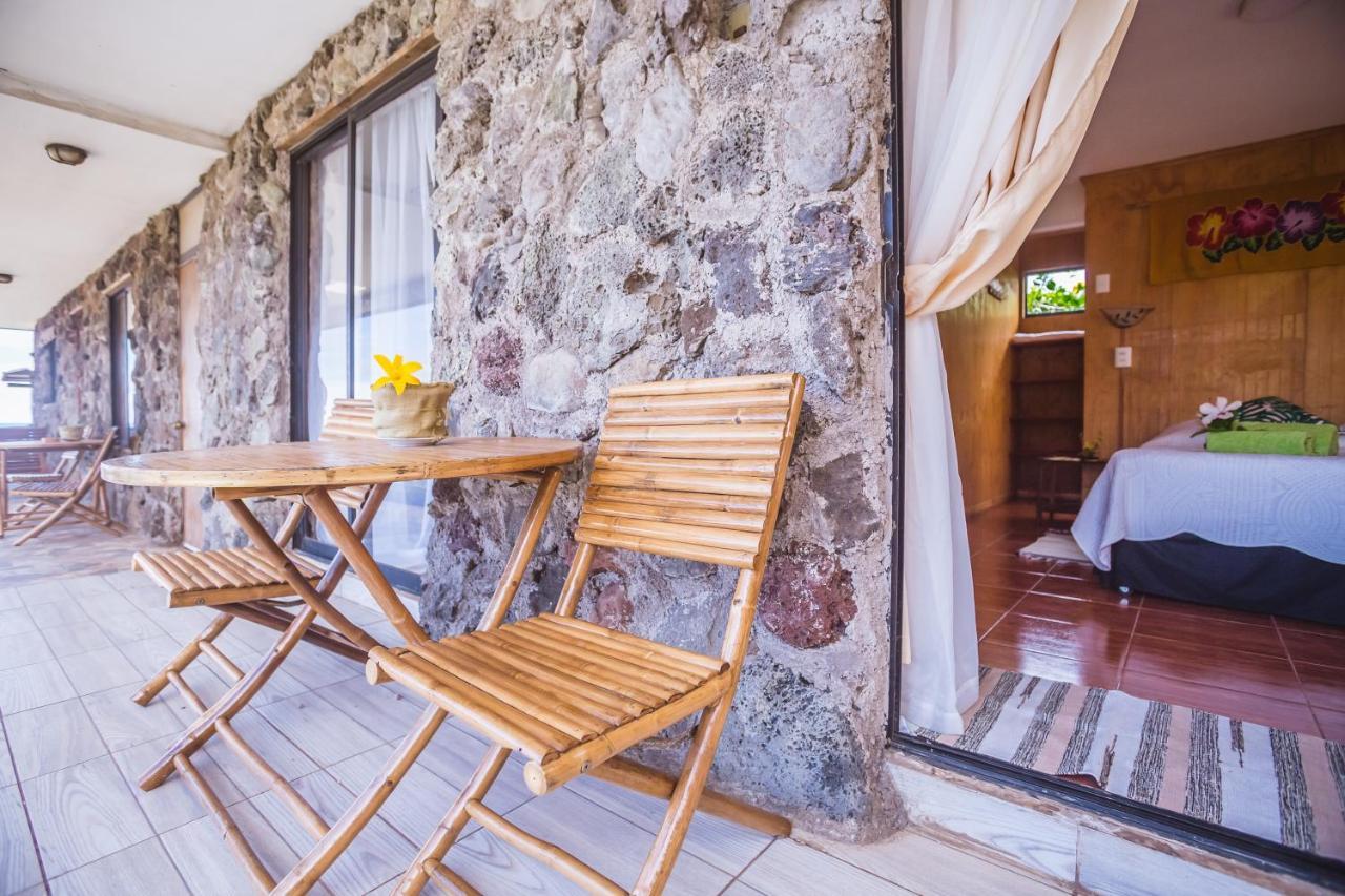 Cabanas & Hostal Tojika Hanga Roa Kültér fotó
